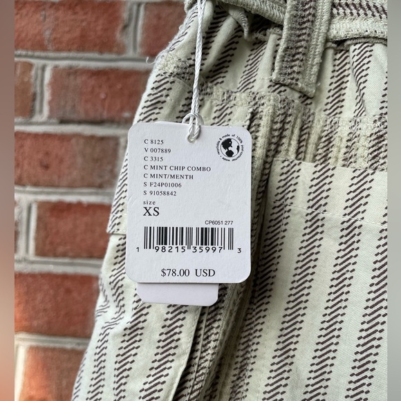 NWT Free People One Harriet Striped Shorts, In Mint Chip Combo Size XS, Linen - Picture 7 of 9